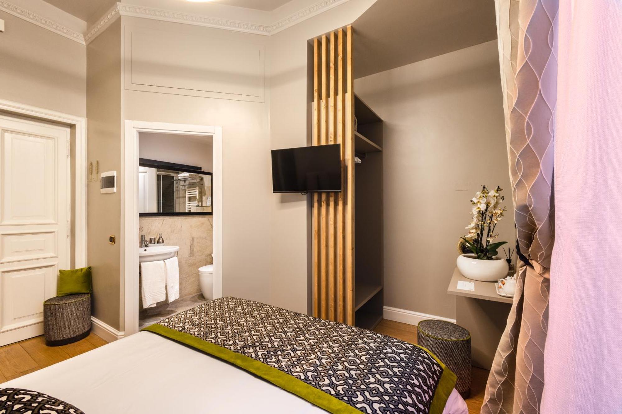 Mybedcavour Gasthuis 2*